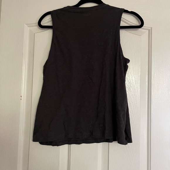 ON high hopes tank - Picture 4 of 5